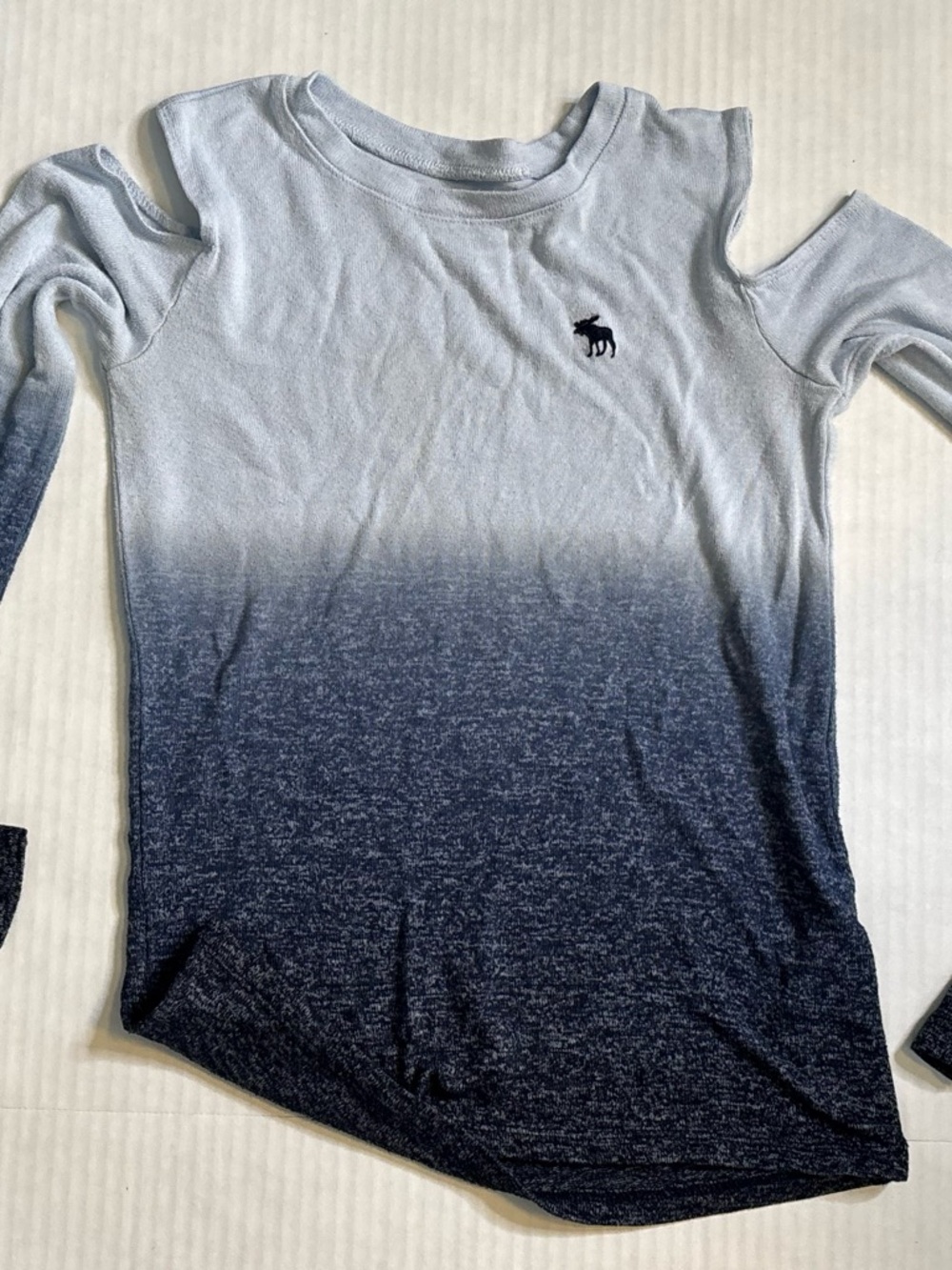 Abercrombie & Fitch Blue Ombre Cold-Shoulder Sweater girls size 11/12